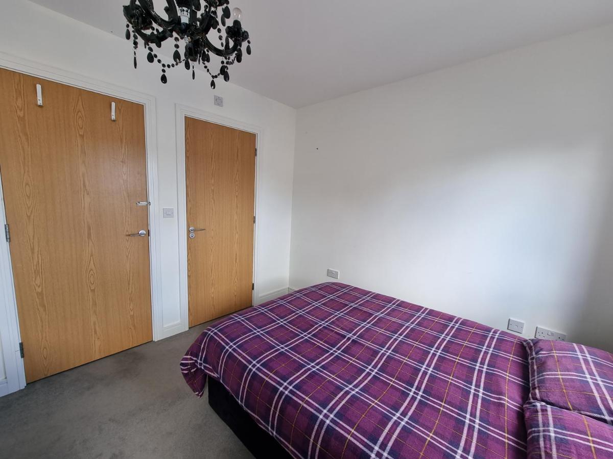 King En-Suite Close To The A30 Camborne Extérieur photo